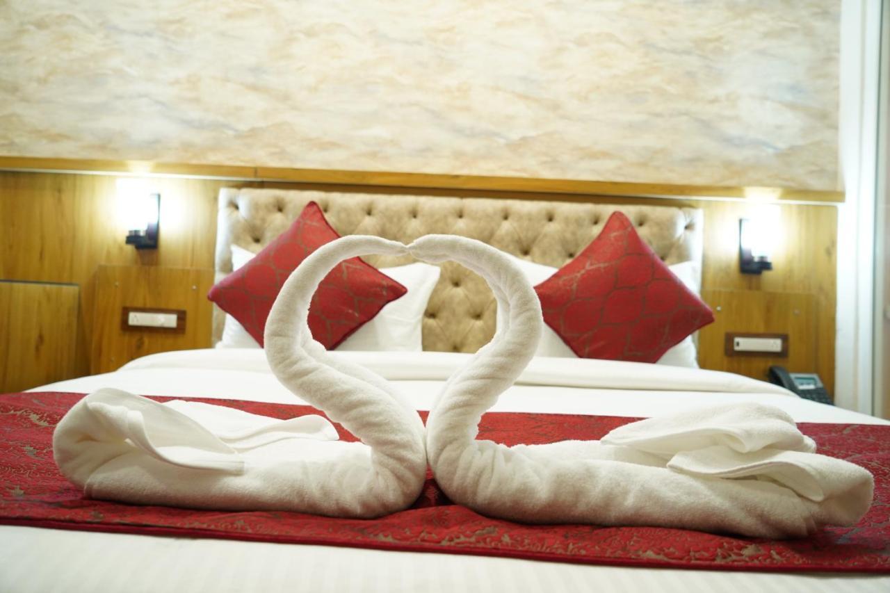 Hotel Shanti Sagar Kharar Exterior photo
