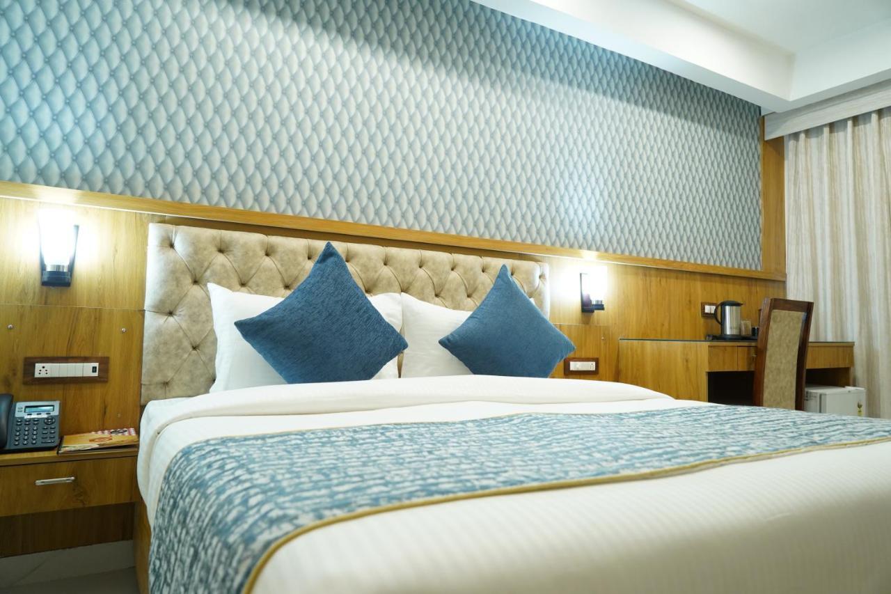 Hotel Shanti Sagar Kharar Exterior photo